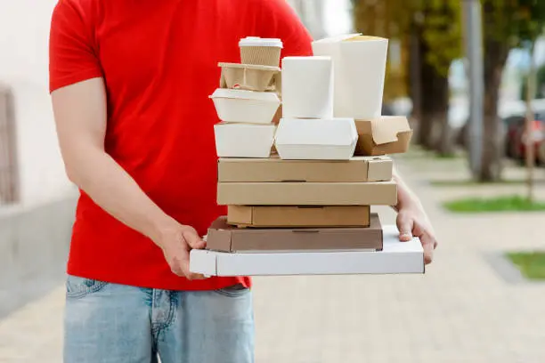 istockphoto 1255773597 612x612 1 buying paper boxes in bulk 1